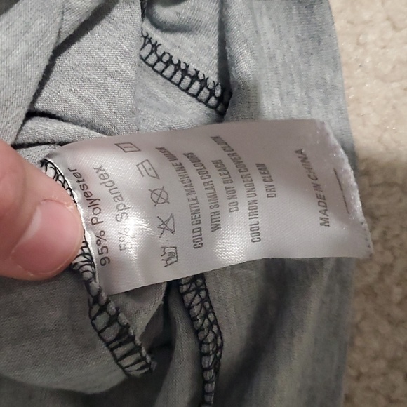 Light Sweatshirt - Picture 4 of 4